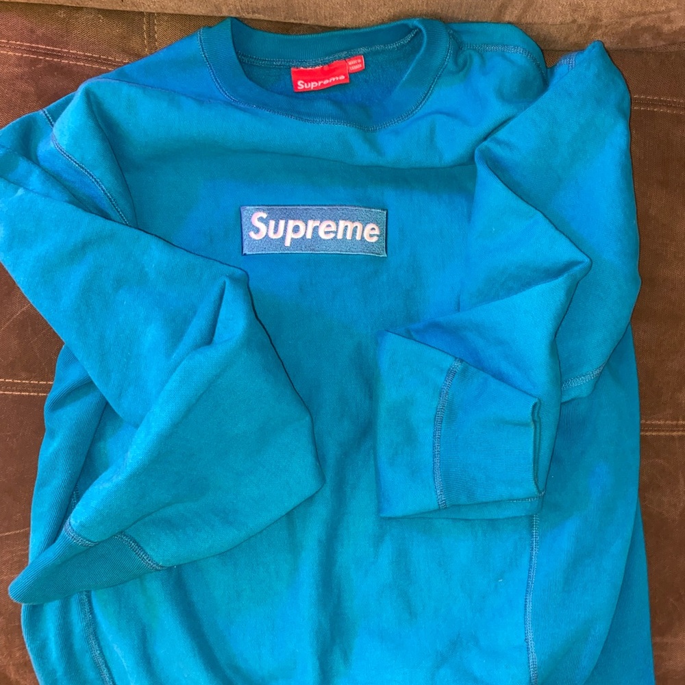 Supreme box logo crew neck